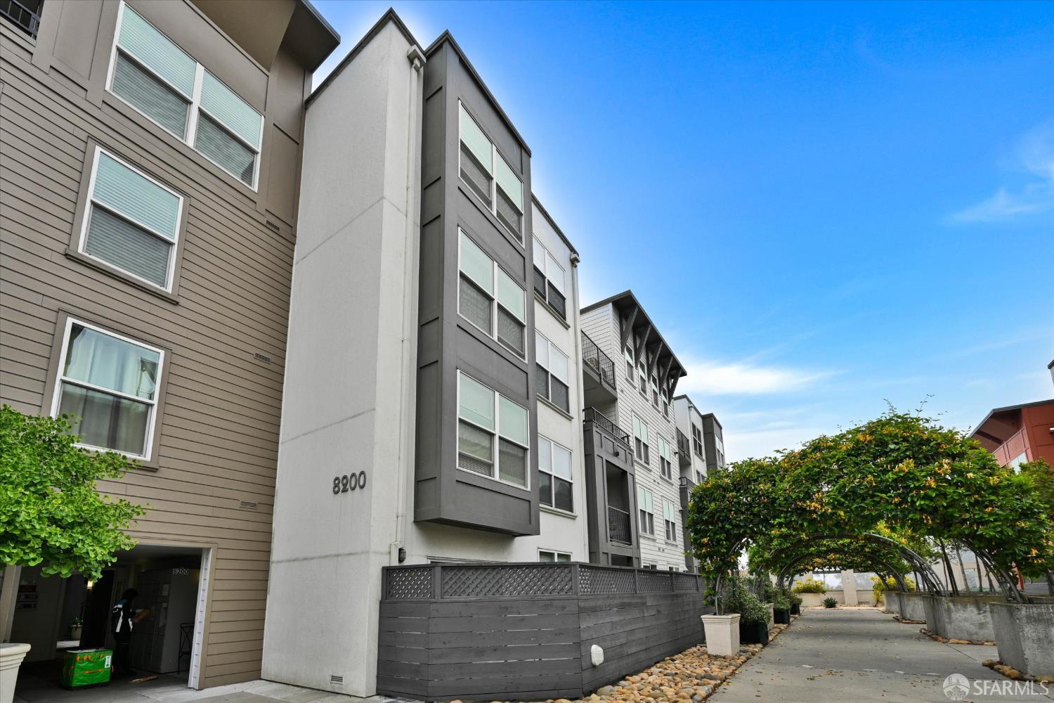 Photo #28: 426128752 Listing: Photo #28