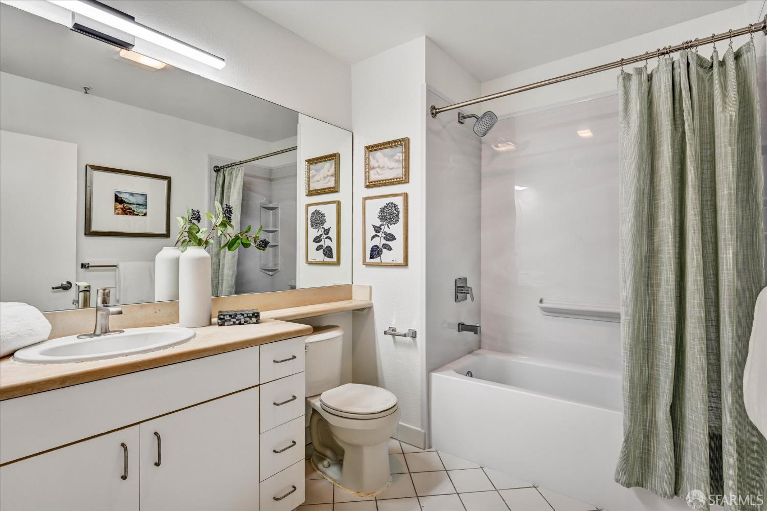 Photo #25: 426128752 Listing: Photo #25