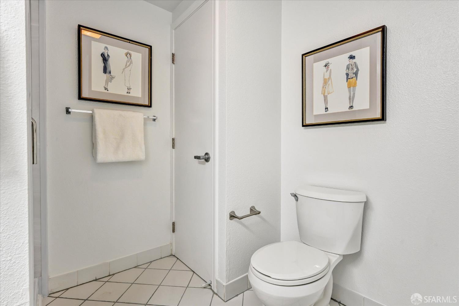 Photo #21: 426128752 Listing: Photo #21