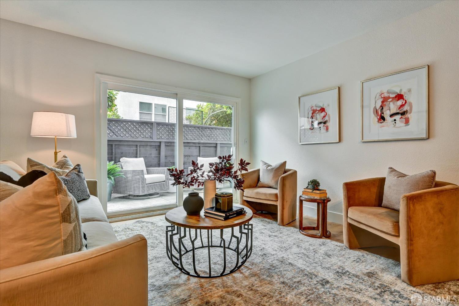 Photo #3: 426128752 Listing: Photo #3