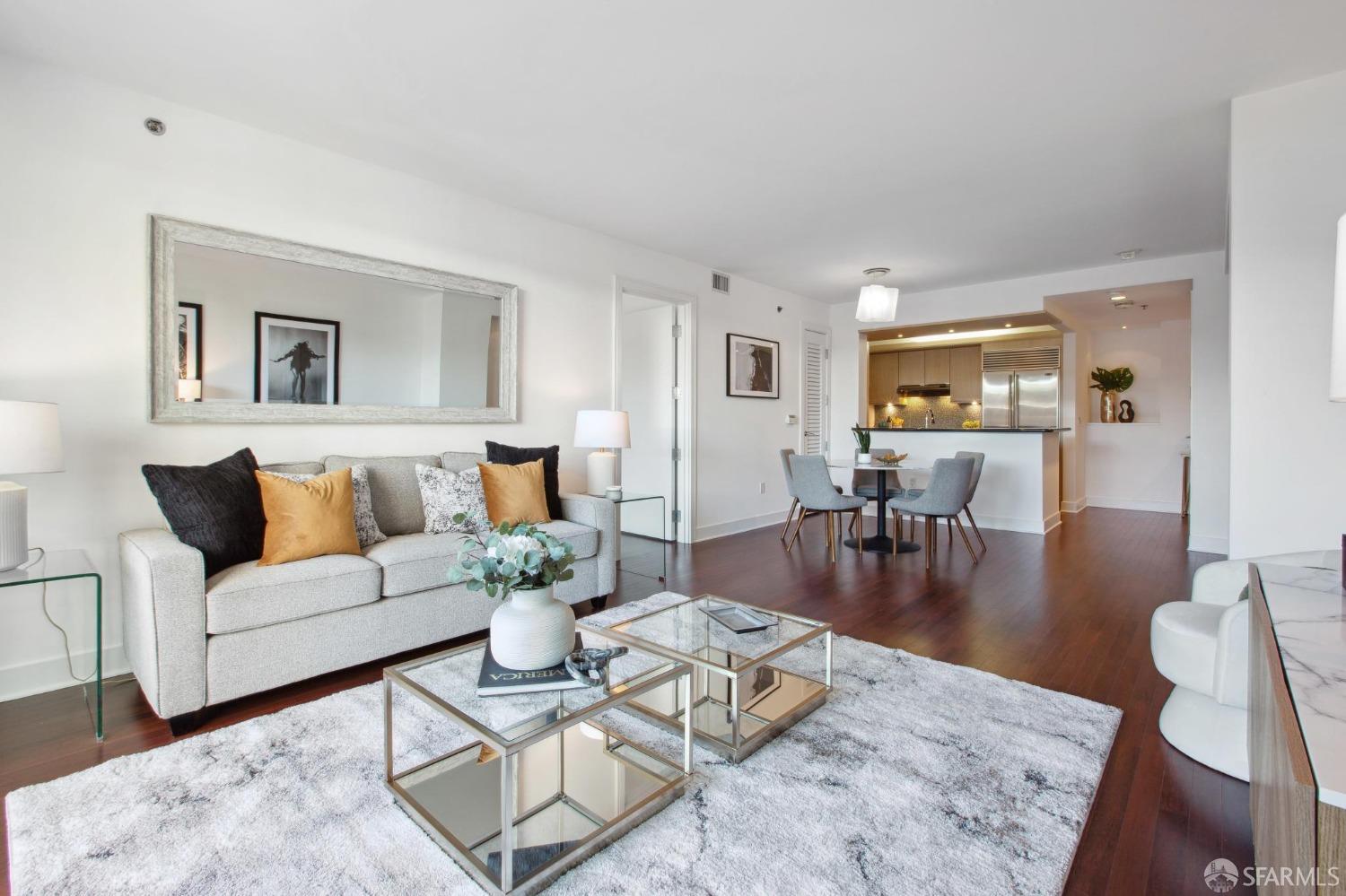Photo #8: 426139764 Listing: Photo #8