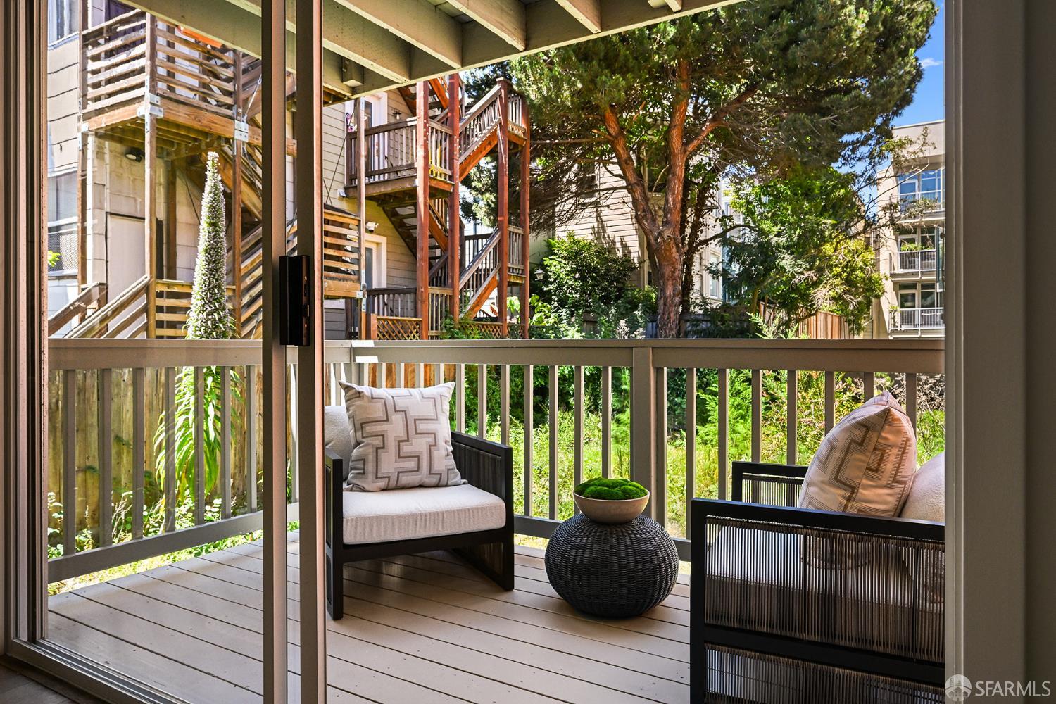 Photo #6: 426128398 Listing: Photo #6