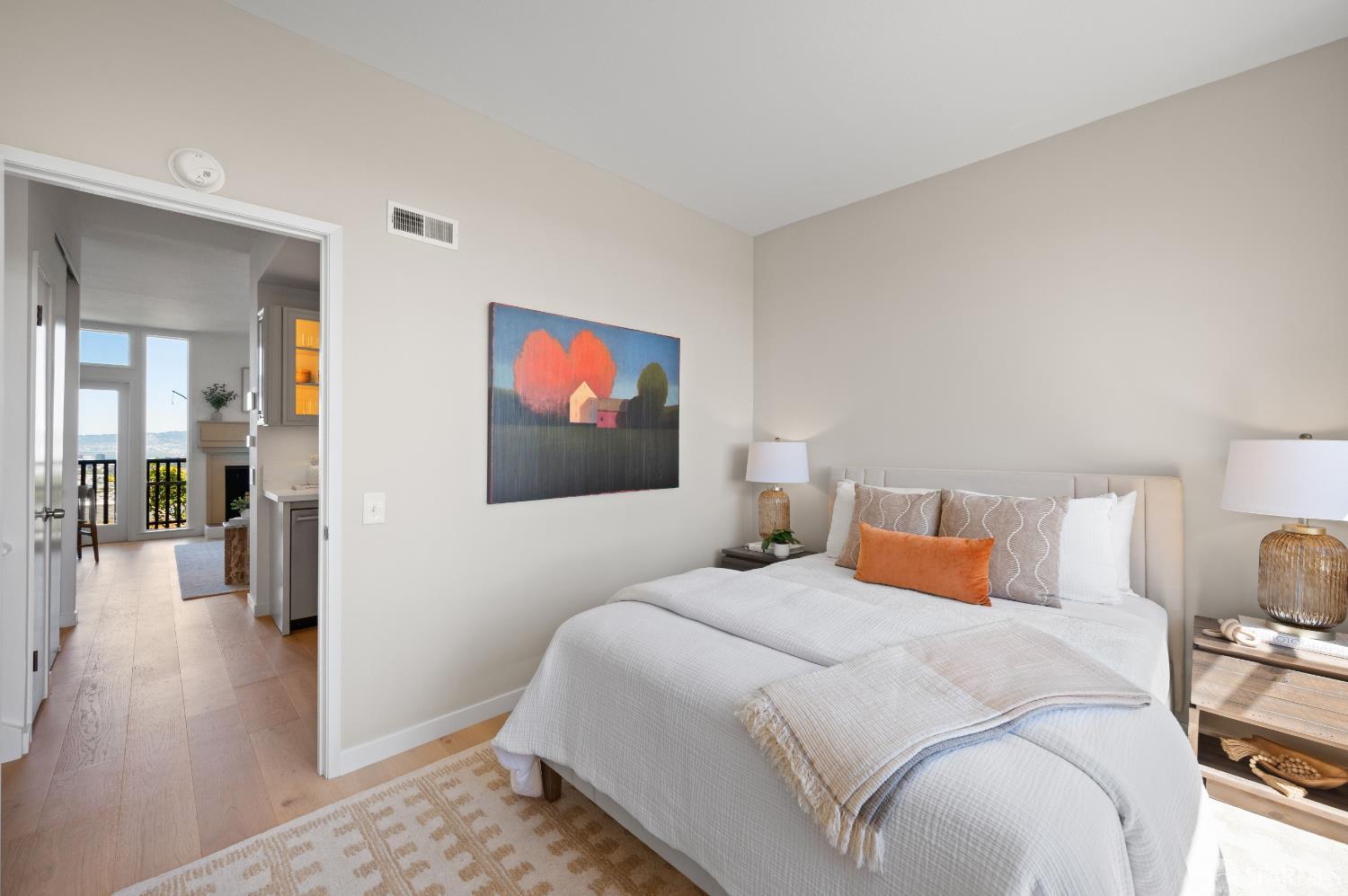 Photo #10: 426139839 Listing: Photo #10