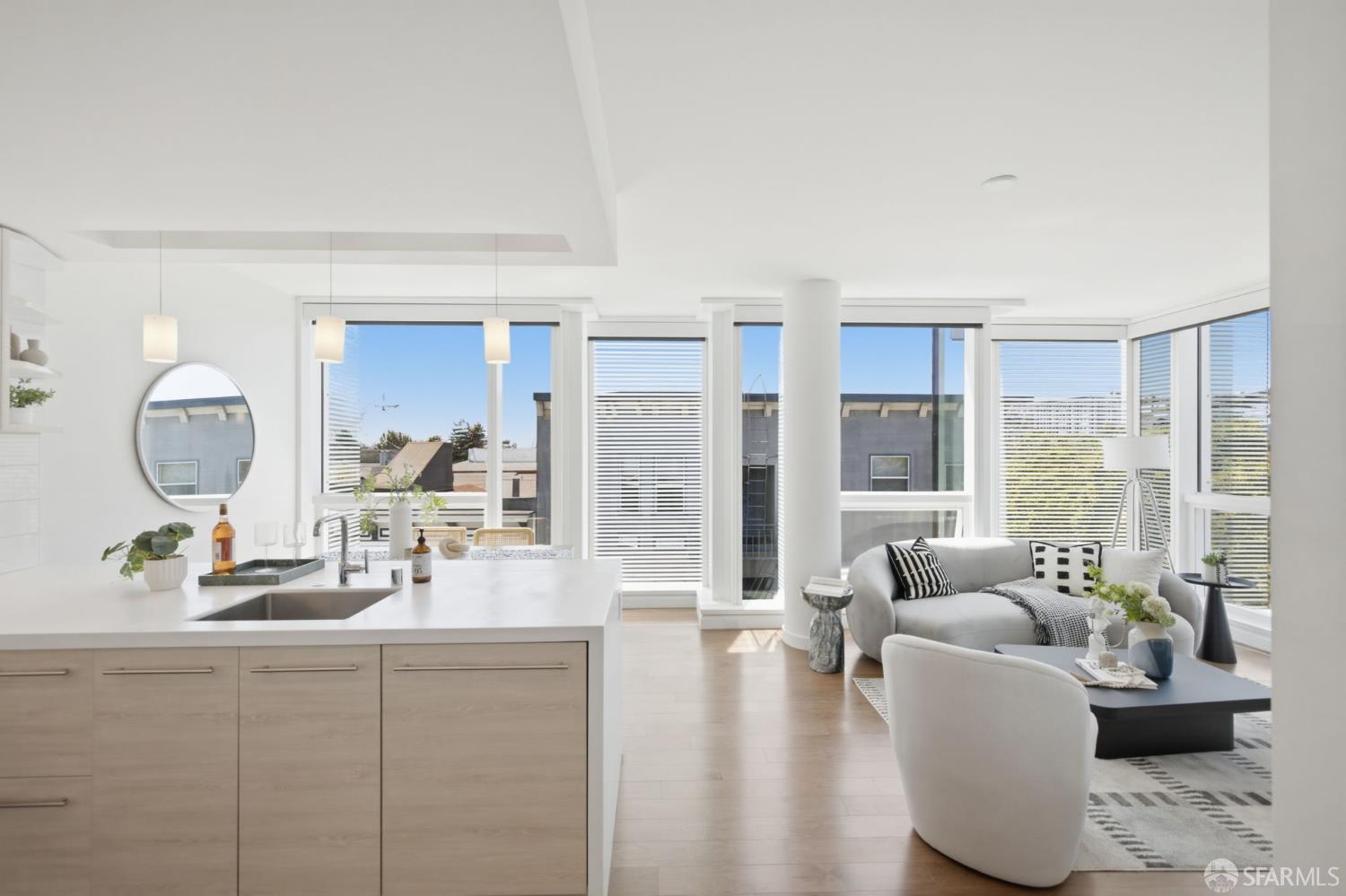 Photo #3: 426140459 Listing: Photo #3