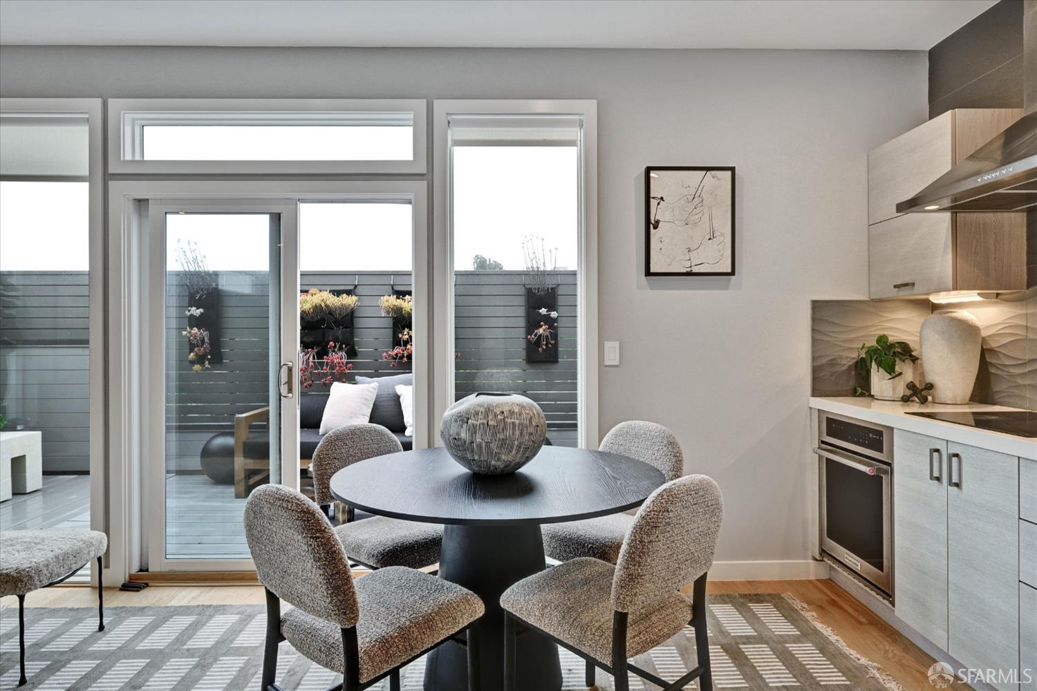 Photo #7: 426140731 Listing: Photo #7