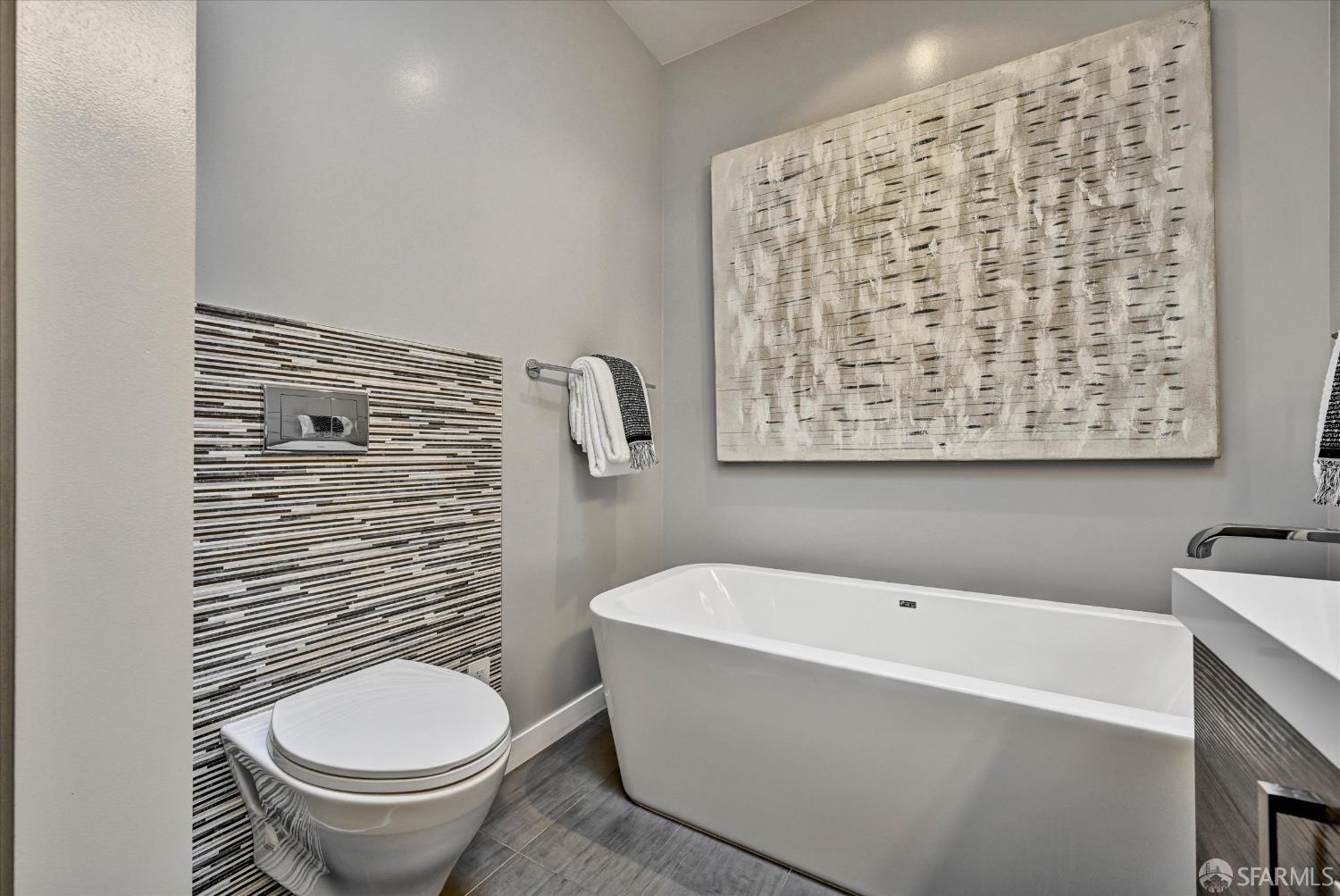 Photo #25: 426140731 Listing: Photo #25