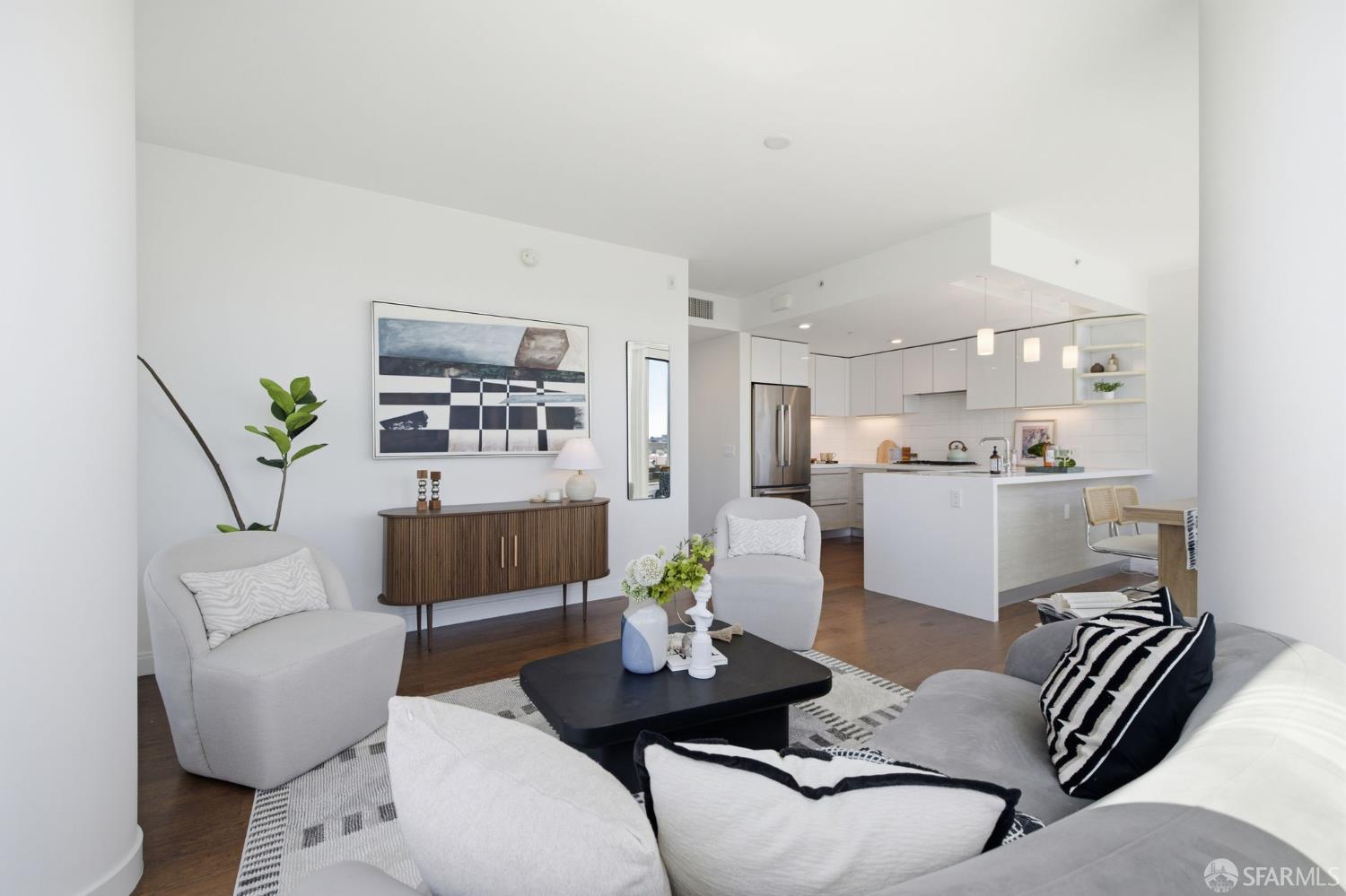Photo #7: 426140459 Listing: Photo #7