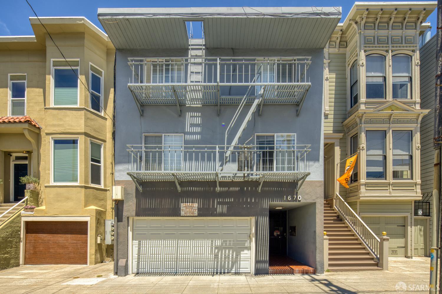 1670 Hayes Street