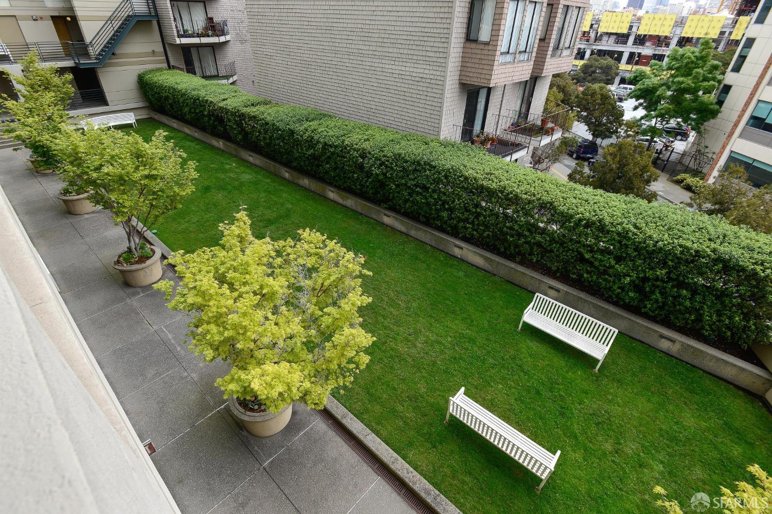 Photo #21: 426110233 Listing: Photo #21