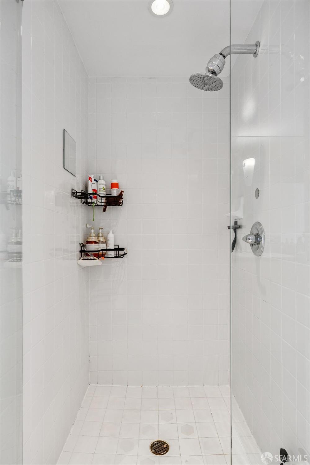 Photo #9: 426110233 Listing: Photo #9