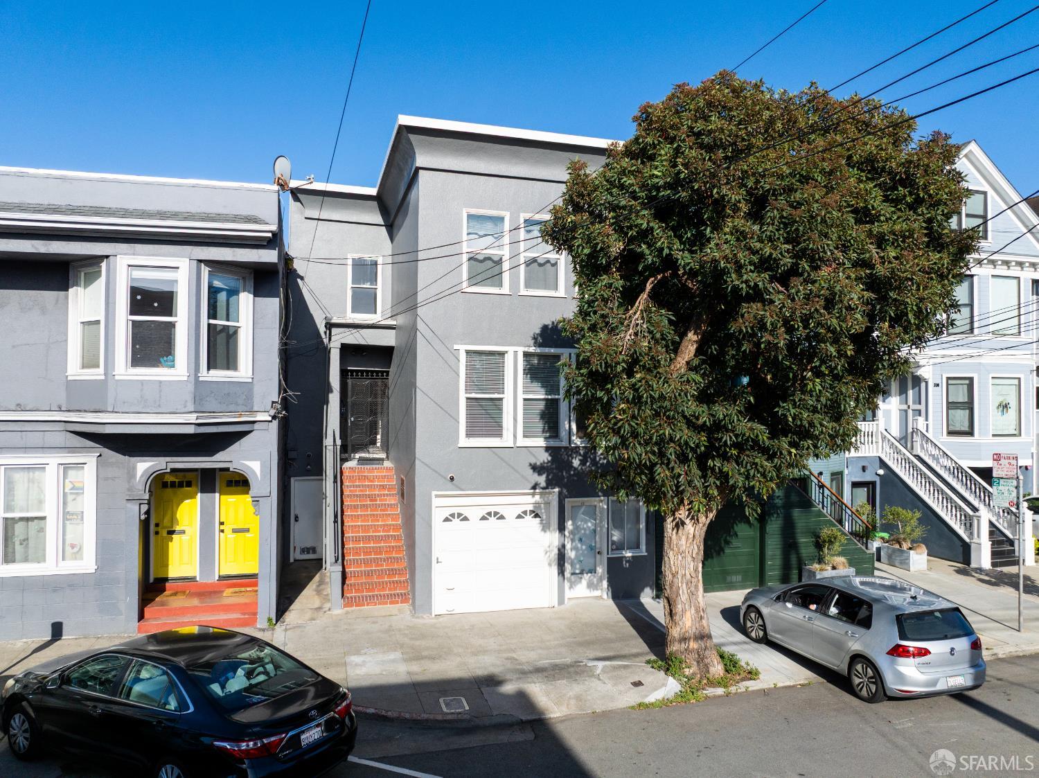 318 3rd Avenue