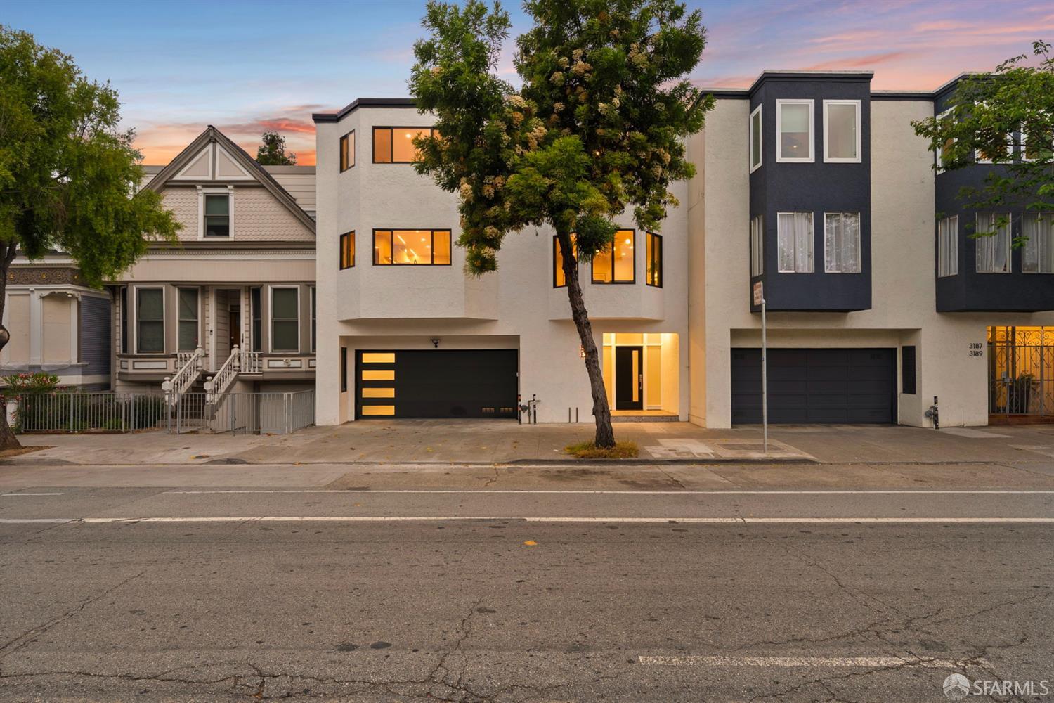 Photo #2: 426141816 Listing: Photo #2