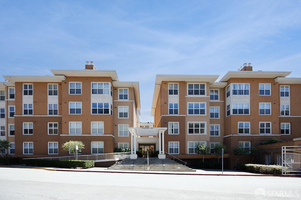 Photo #2: 426141604 Listing: Photo #2