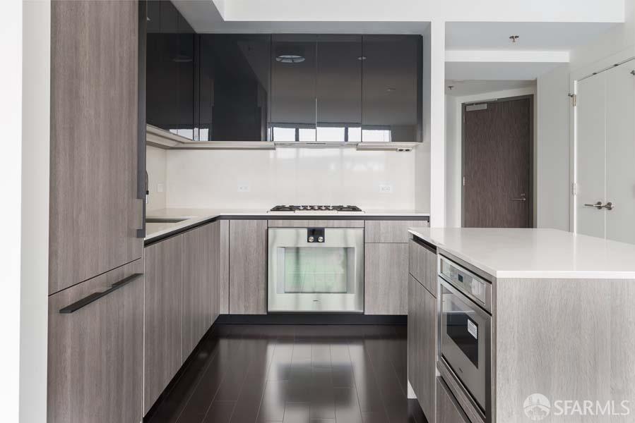 338 Main Street # 5H