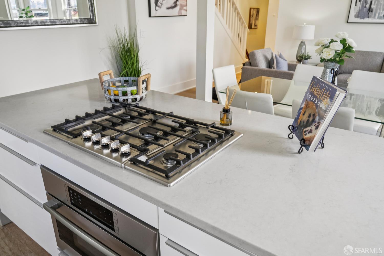 Photo #11: 426141024 Listing: Photo #11