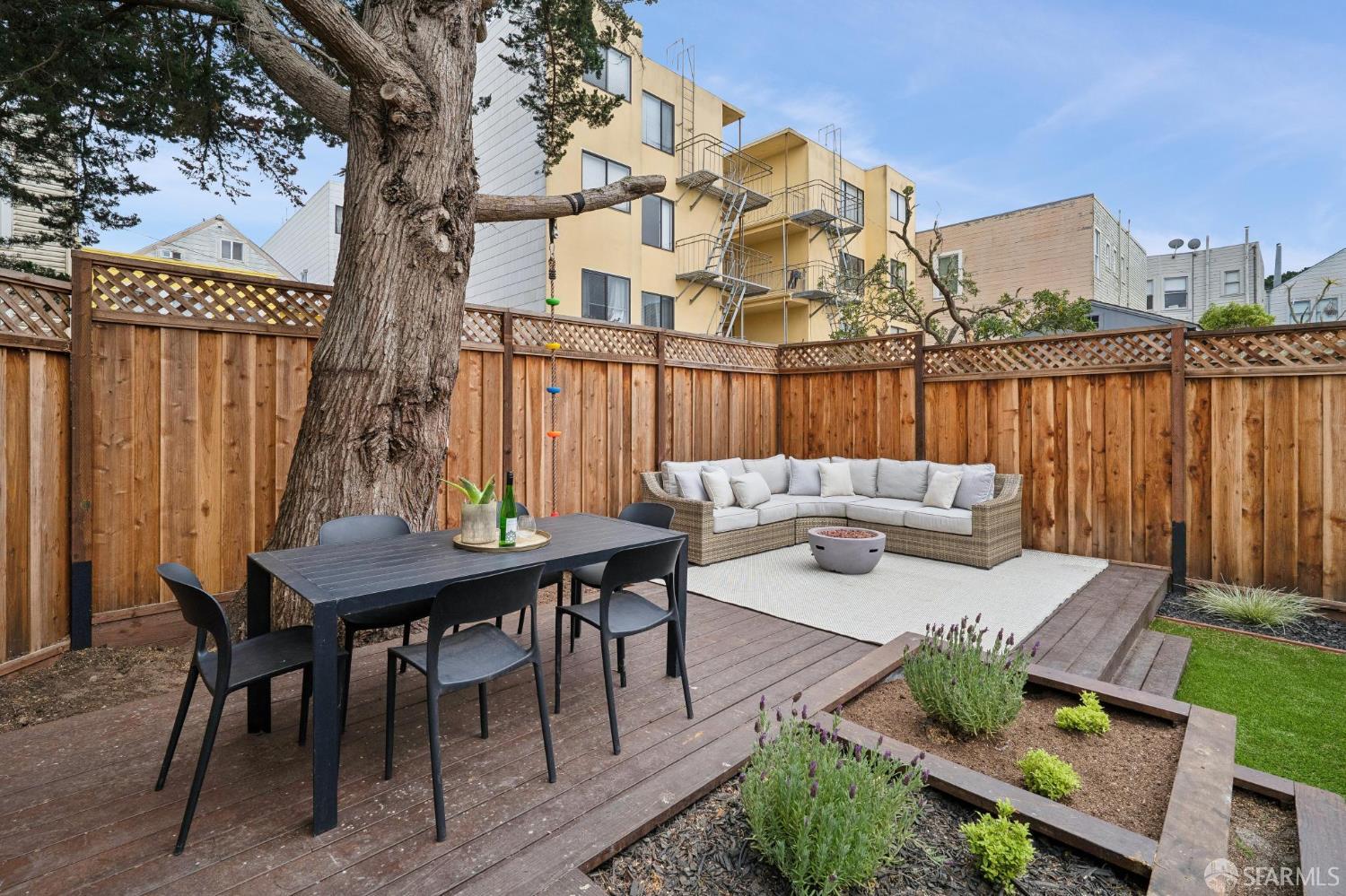 Photo #22: 426140078 Listing: Photo #22
