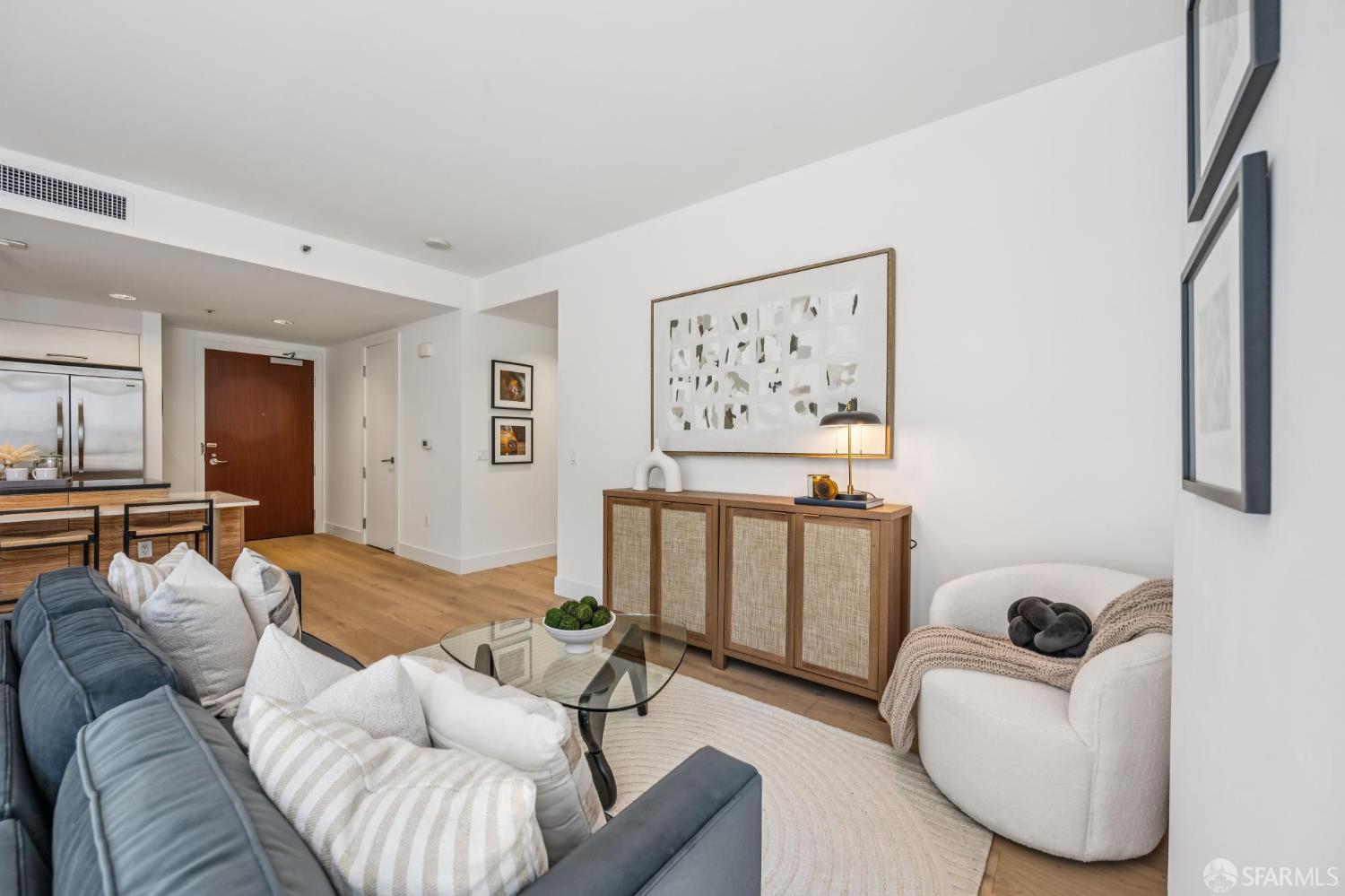 Photo #18: 426142143 Listing: Photo #18