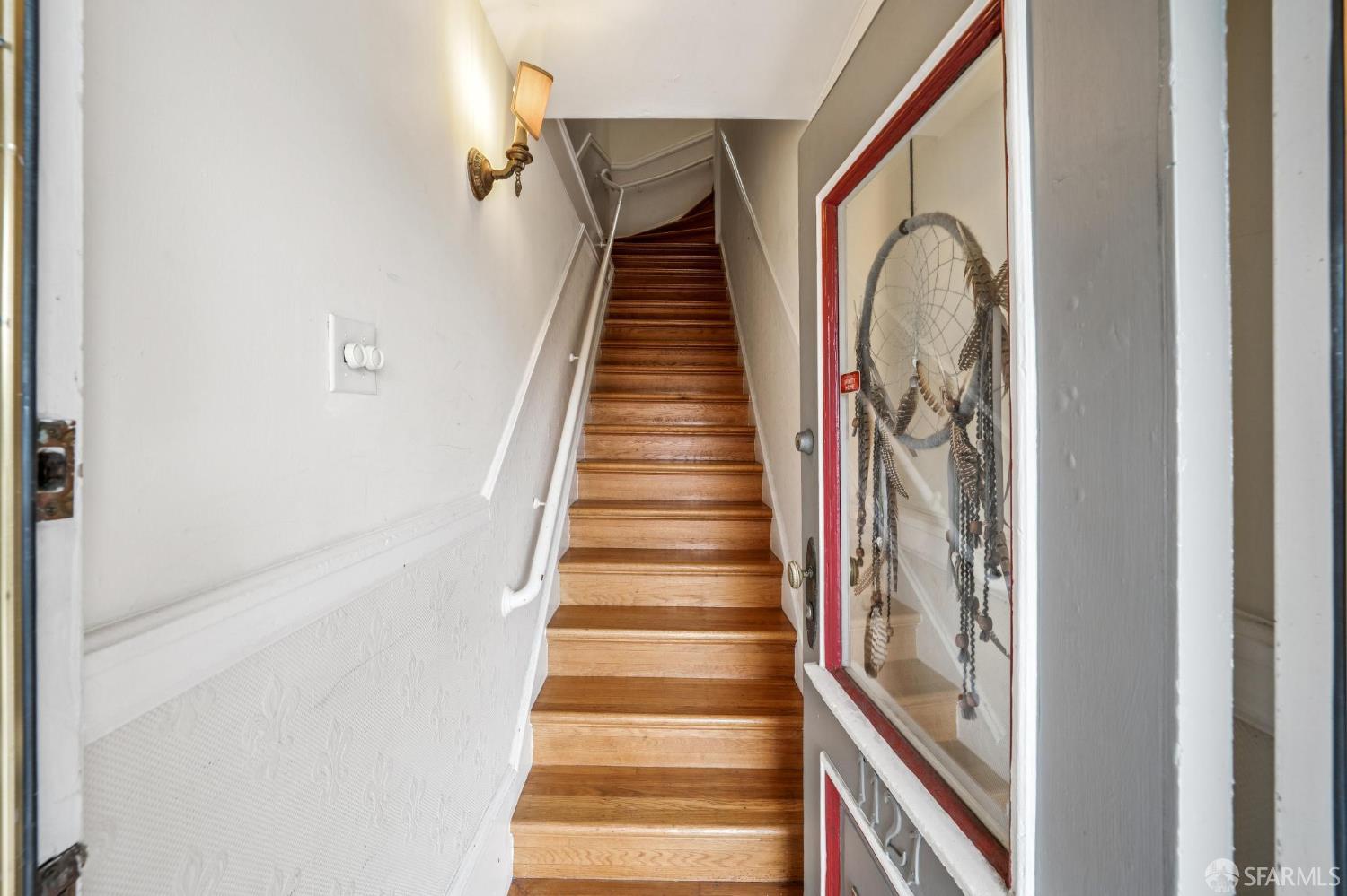 Photo #3: 426142249 Listing: Photo #3