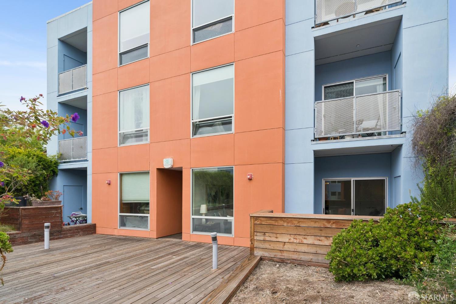 Photo #16: 426142156 Listing: Photo #16