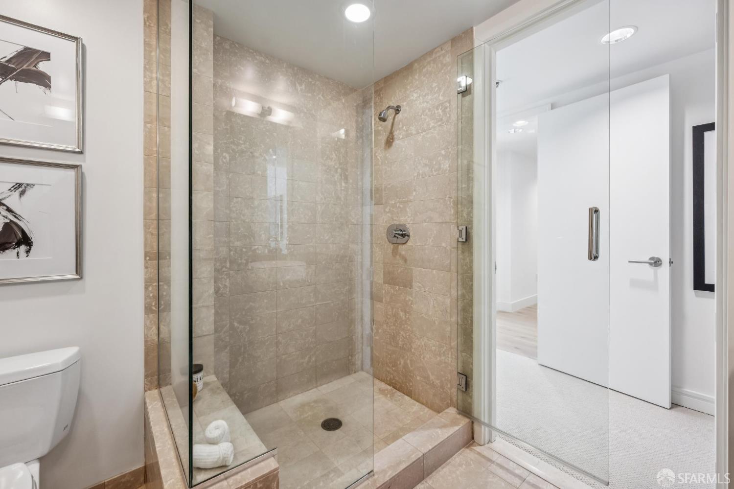 Photo #29: 426142143 Listing: Photo #29