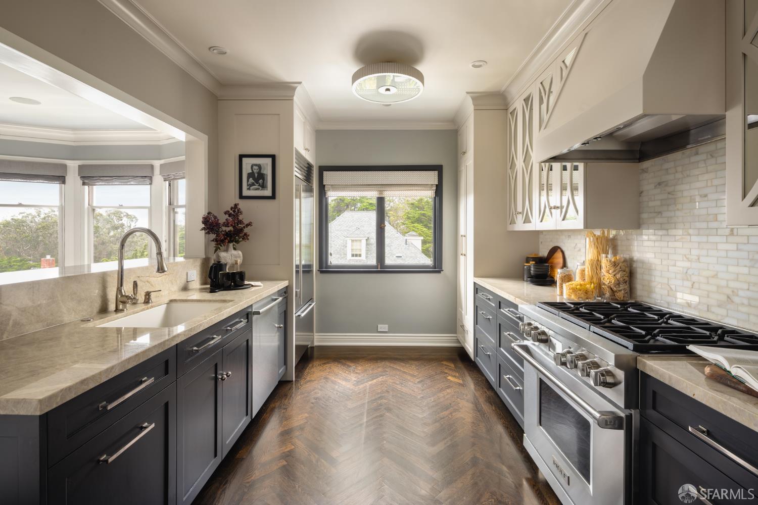 Photo #3: 426141057 Listing: Photo #3