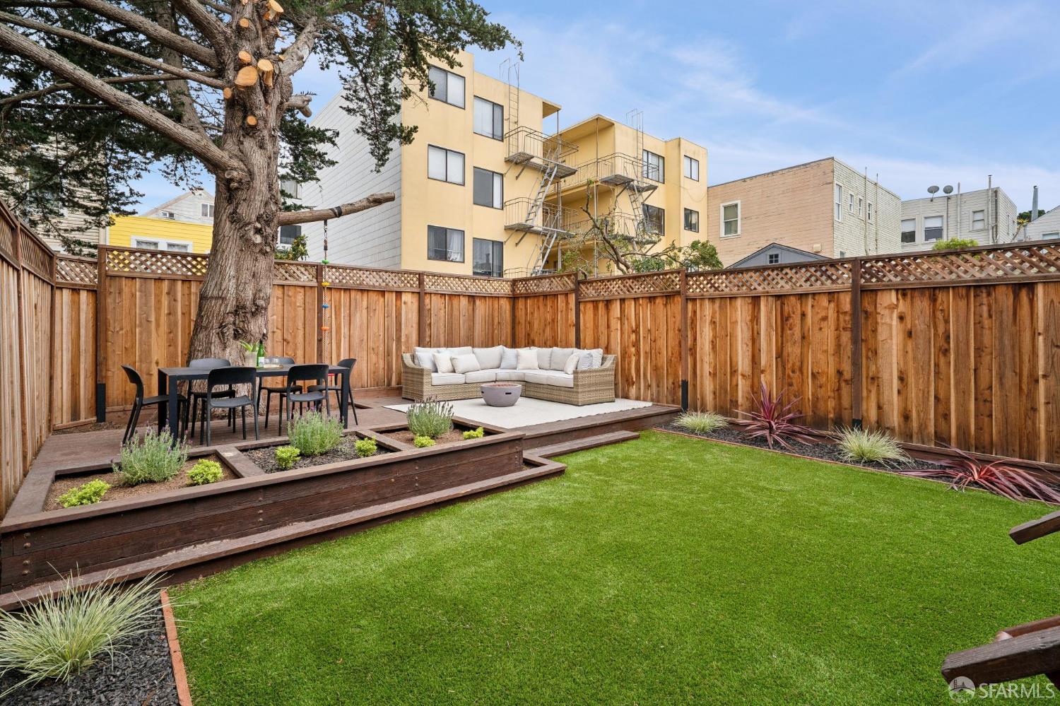 Photo #24: 426140078 Listing: Photo #24