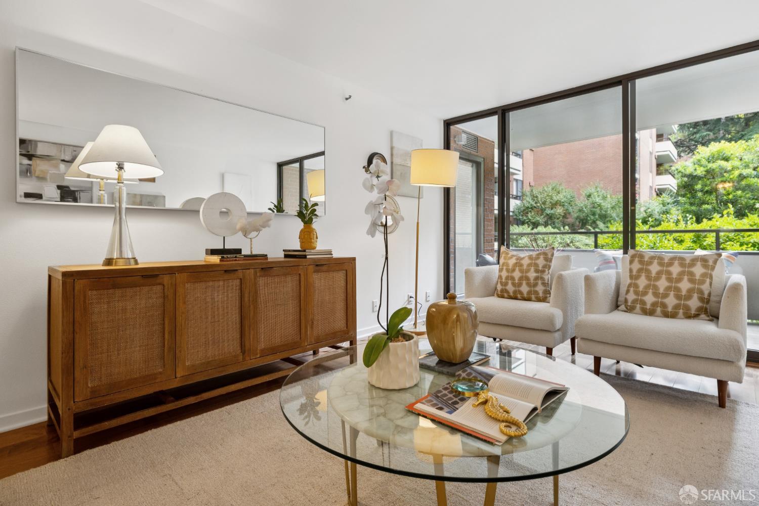Photo #10: 426138059 Listing: Photo #10