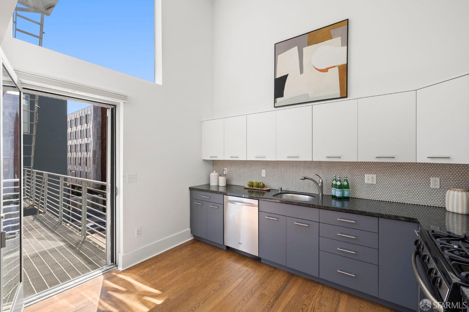 Photo #14: 426141381 Listing: Photo #14