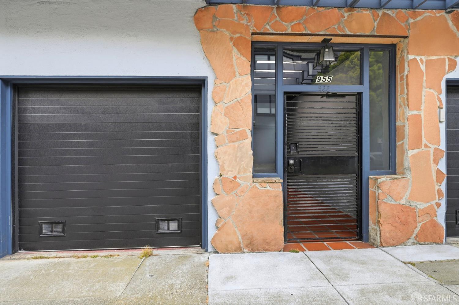 Photo #28: 426142560 Listing: Photo #28