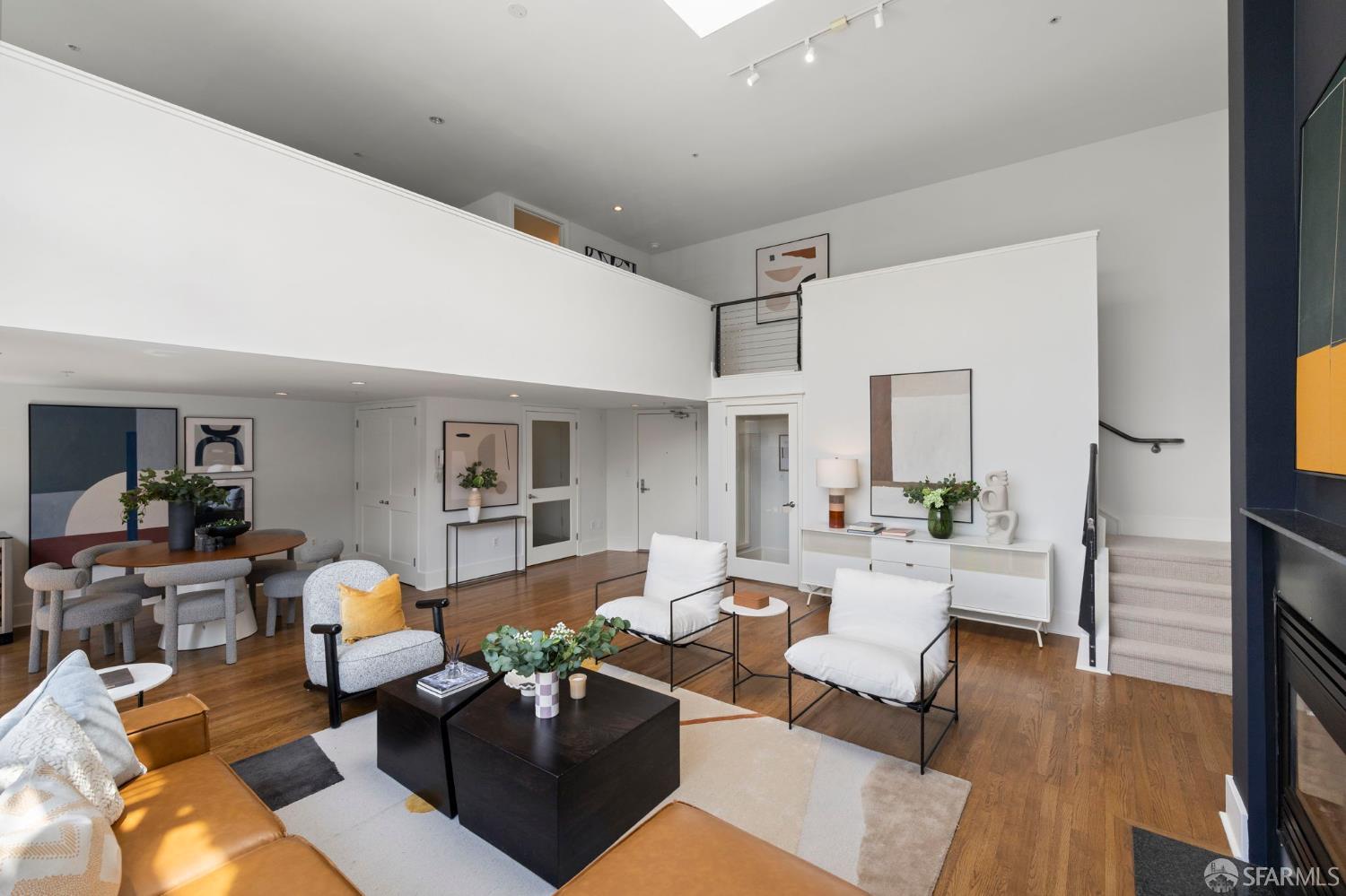 Photo #15: 426141381 Listing: Photo #15
