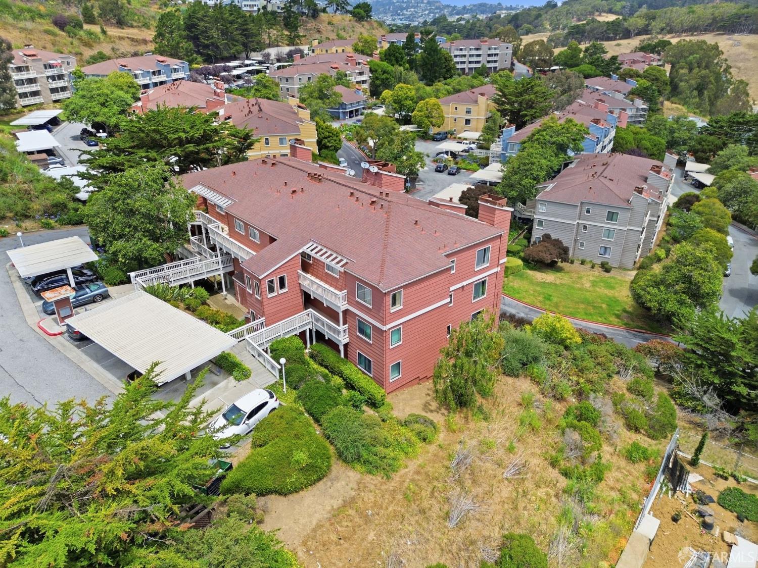 Photo #52: 426142757 Listing: Photo #52