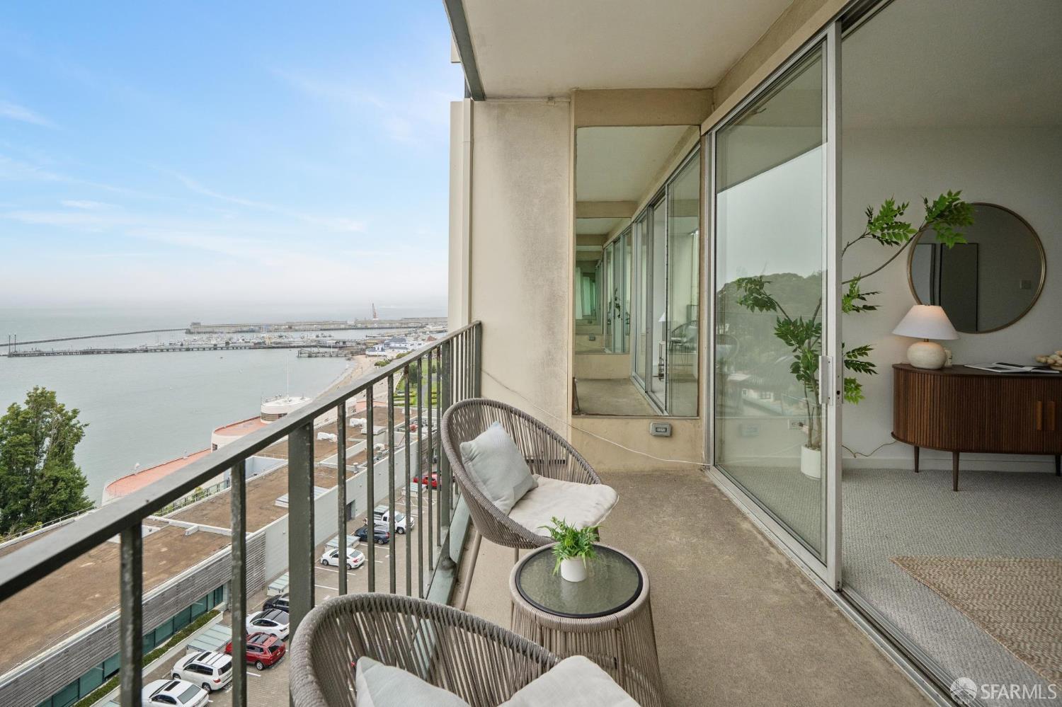 Photo #7: 426142865 Listing: Photo #7