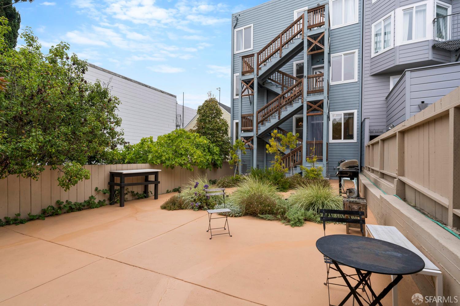 Photo #21: 426142949 Listing: Photo #21