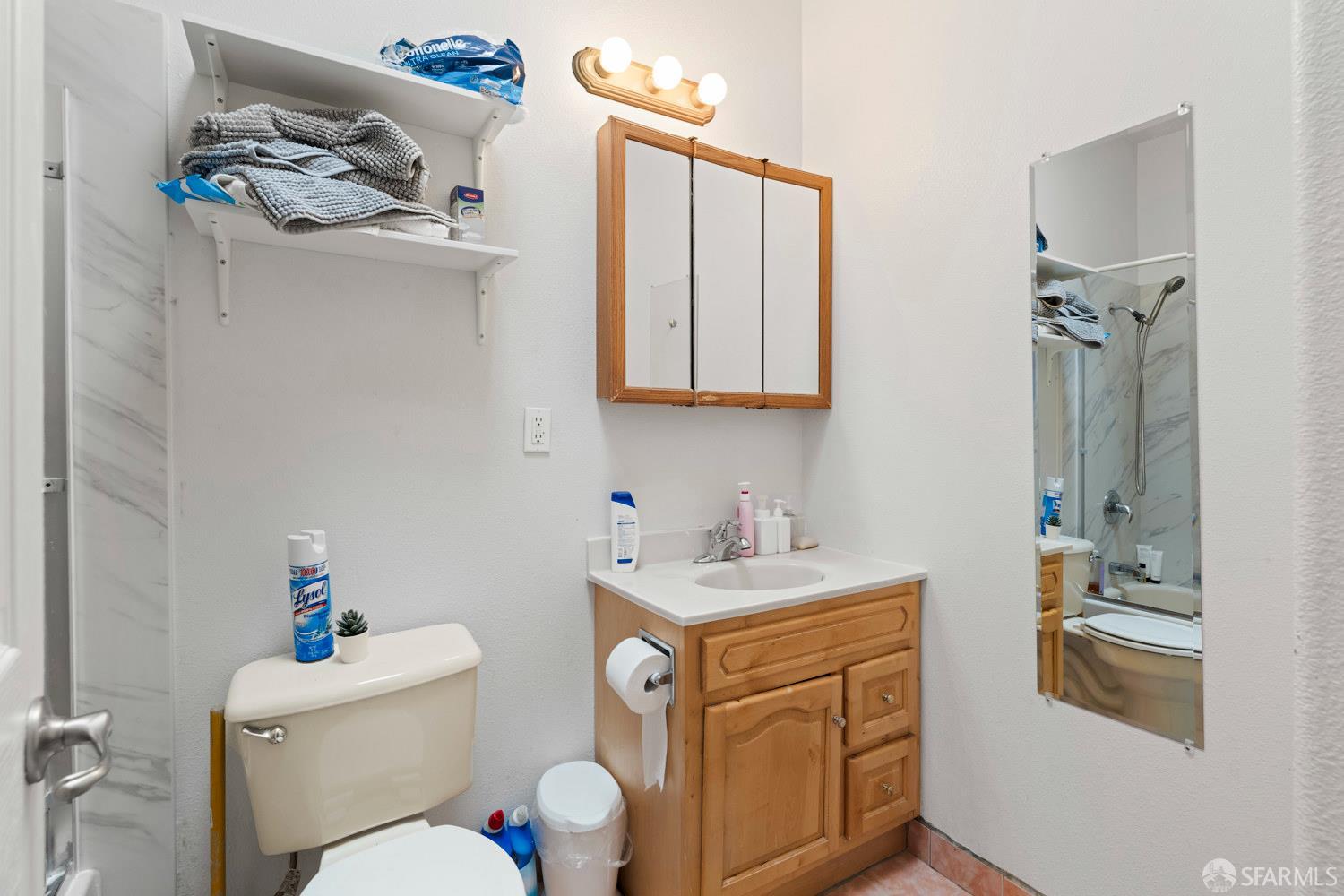 Photo #6: 426142949 Listing: Photo #6