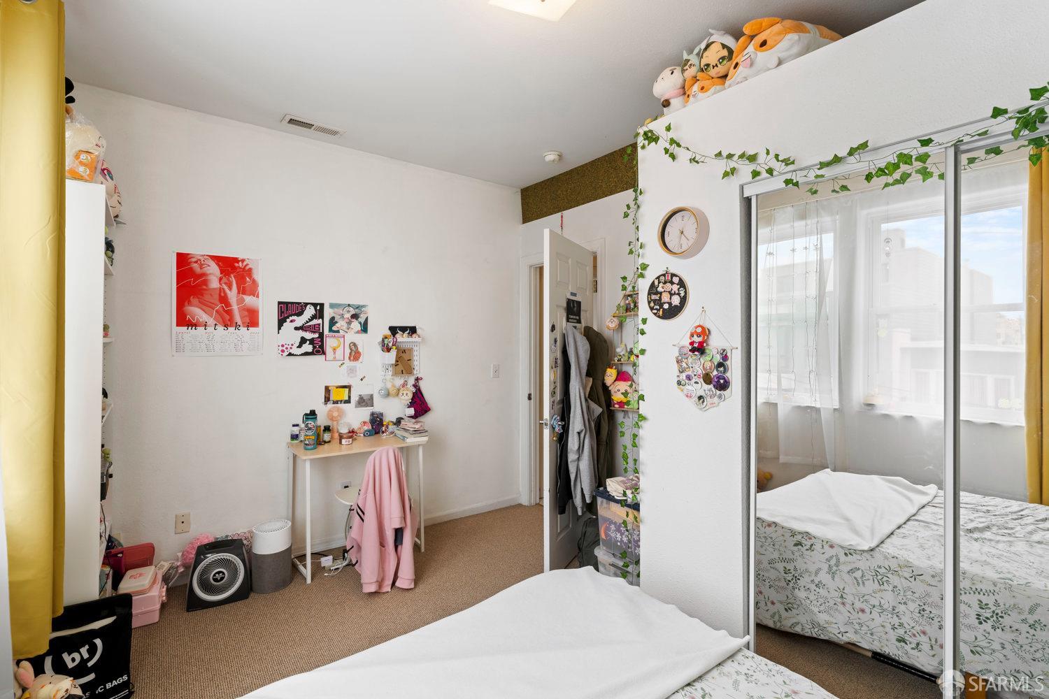 Photo #14: 426142949 Listing: Photo #14