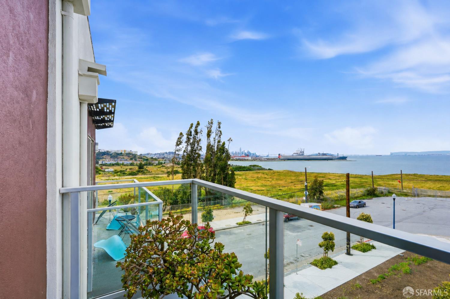Photo #15: 426141637 Listing: Photo #15