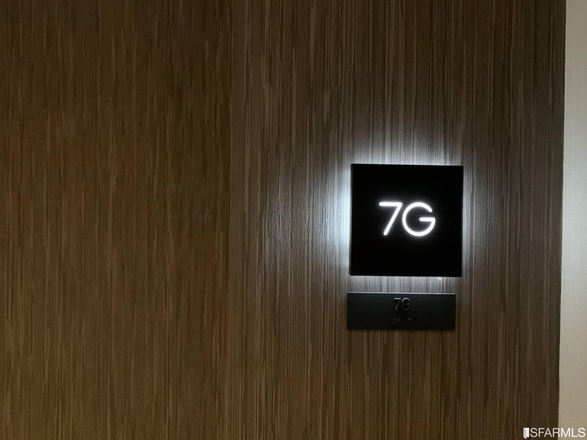 201 Folsom Street # 7G