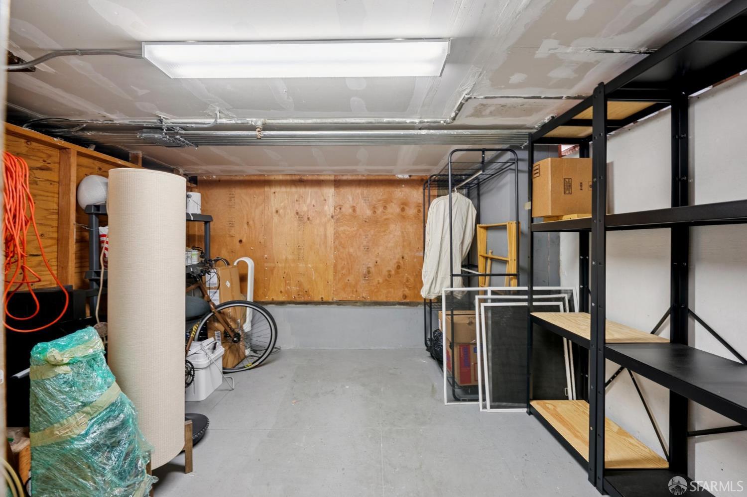 Photo #19: 426143569 Listing: Photo #19