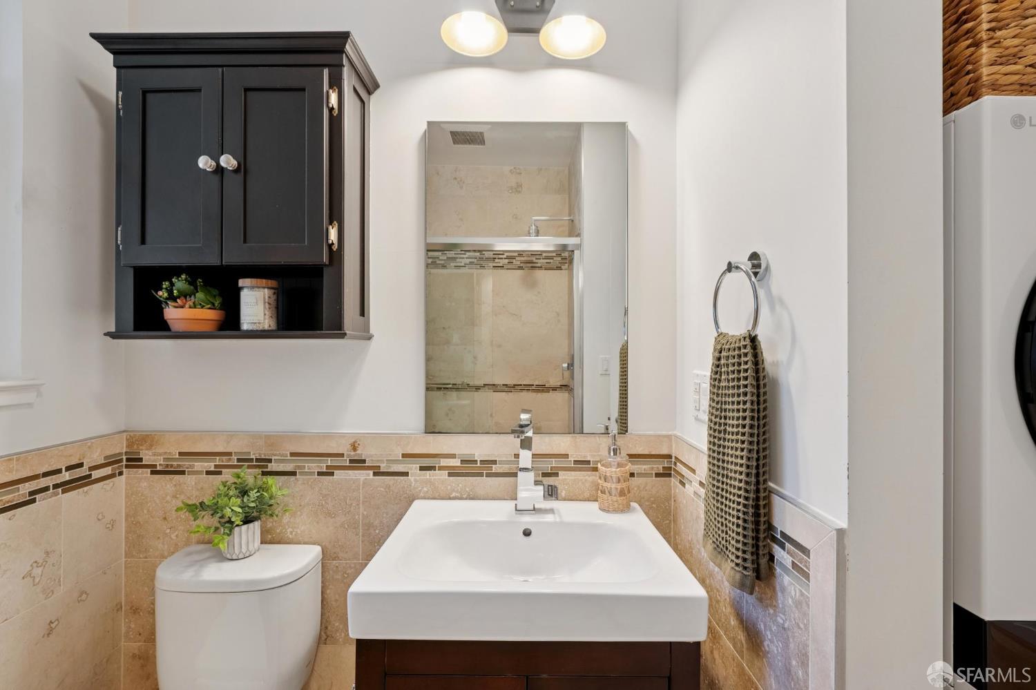 Photo #17: 426143569 Listing: Photo #17