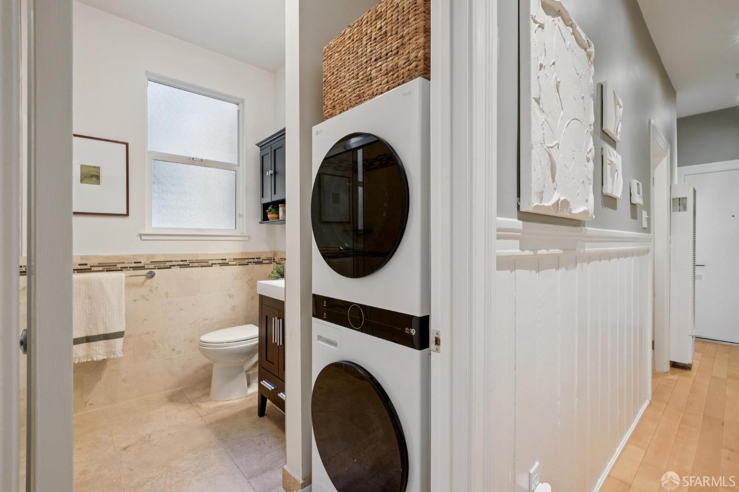 Photo #15: 426143569 Listing: Photo #15