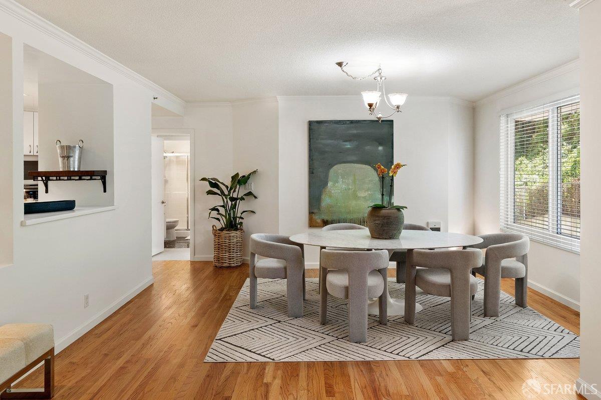 Photo #7: 426143849 Listing: Photo #7