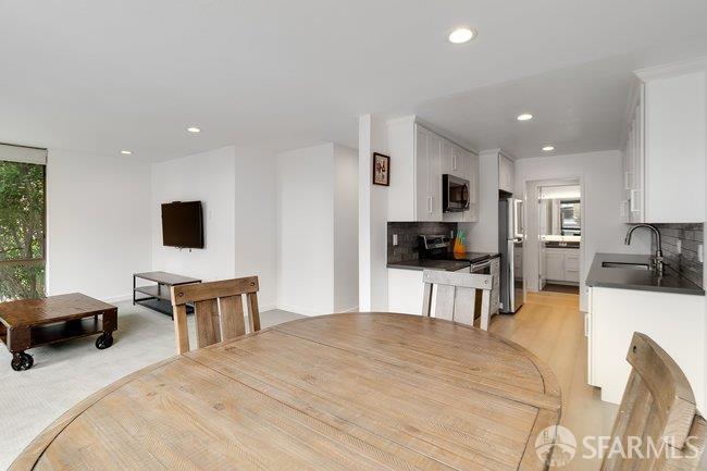 Photo #41: 426141511 Listing: Photo #41