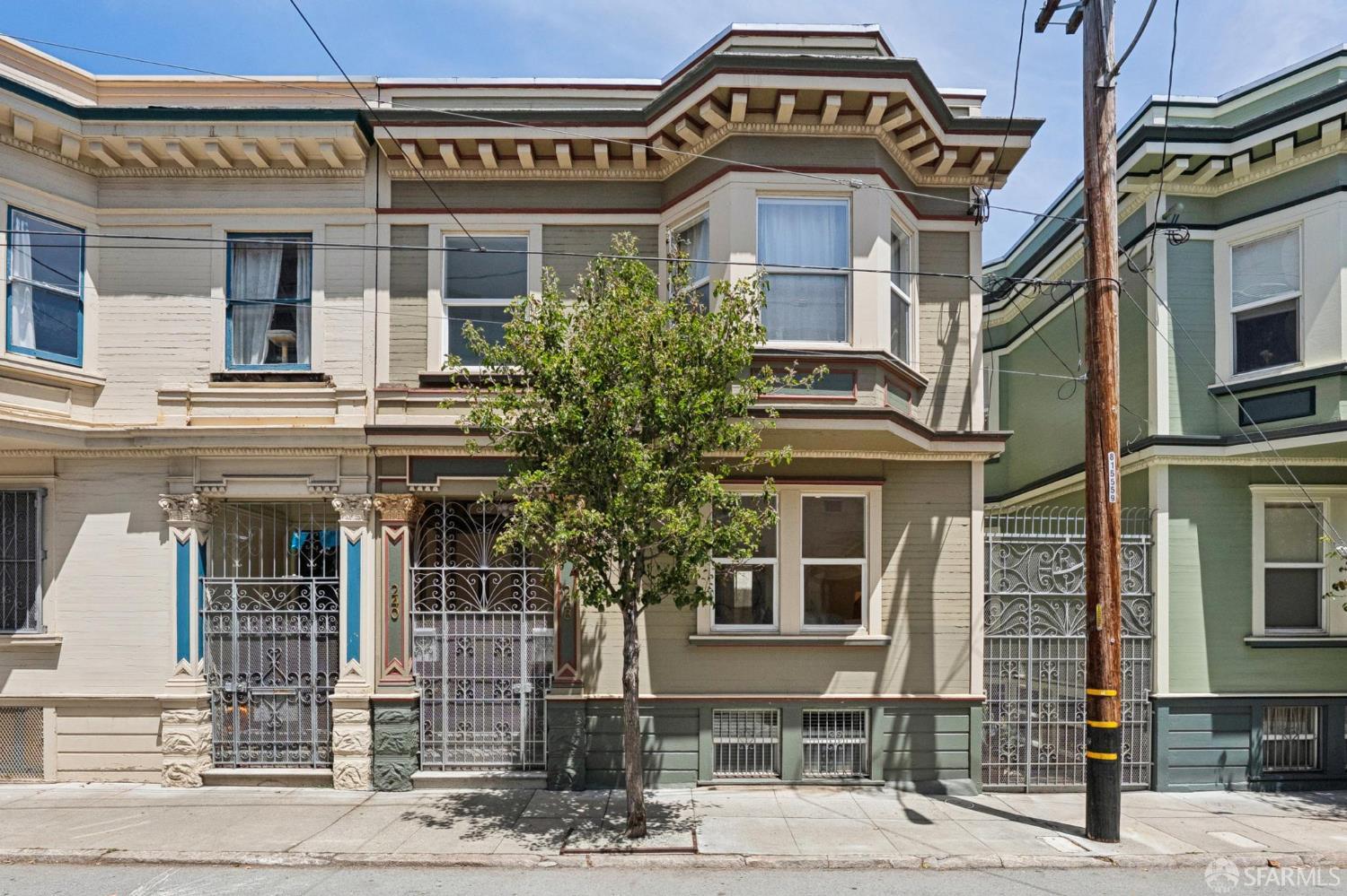Photo #2: 426132176 Listing: Photo #2