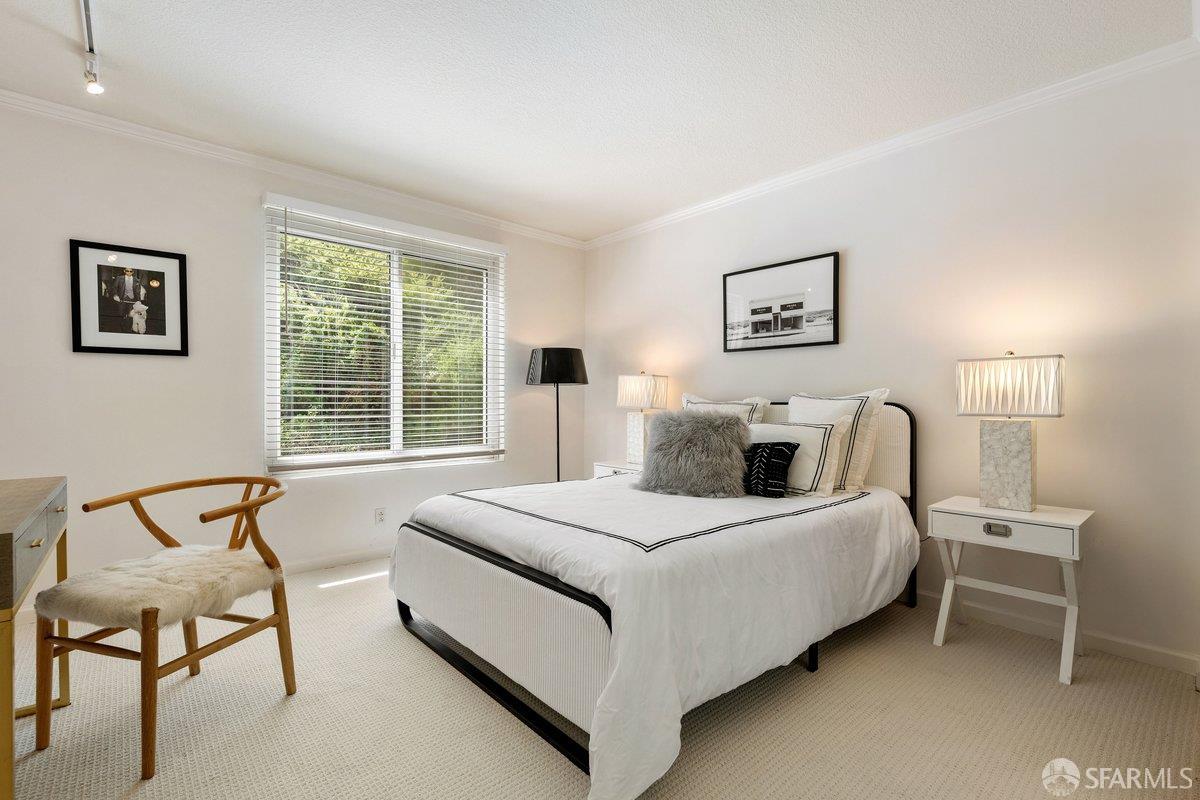 Photo #20: 426143849 Listing: Photo #20