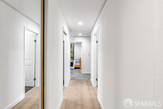 Photo #8: 426141511 Listing: Photo #8