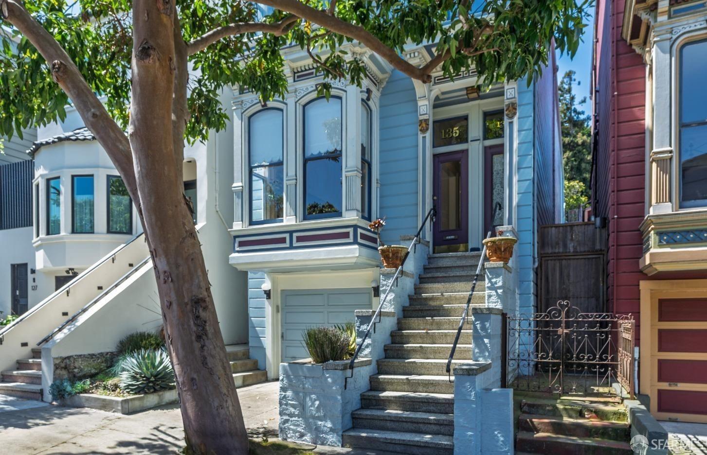 135 Scott Street