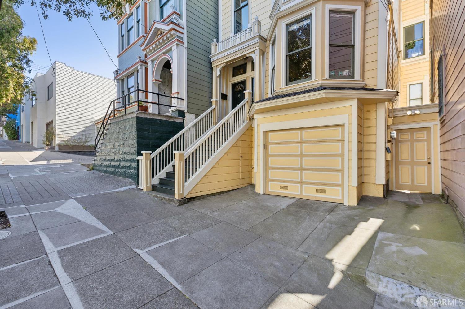 Photo #50: 426144266 Listing: Photo #50
