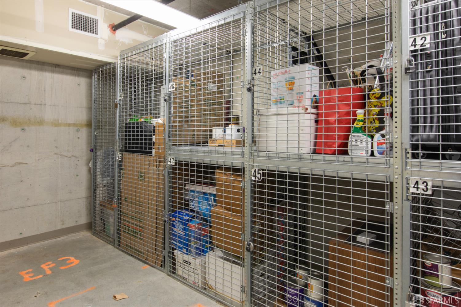 Photo #24: 426143118 Listing: Photo #24