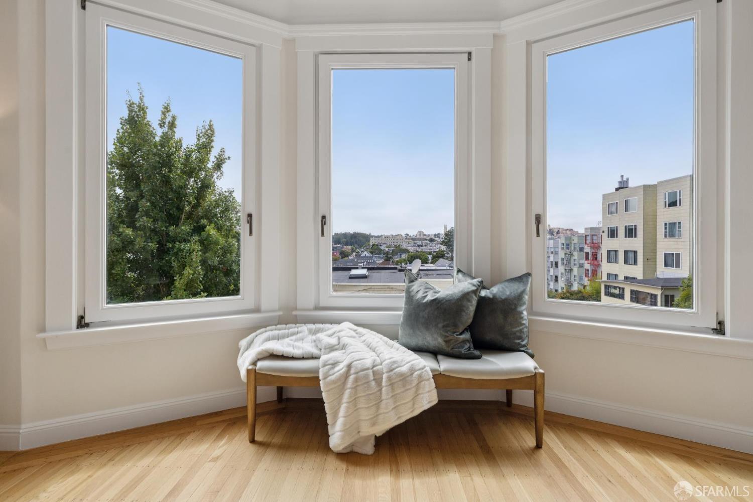 Photo #6: 426144371 Listing: Photo #6