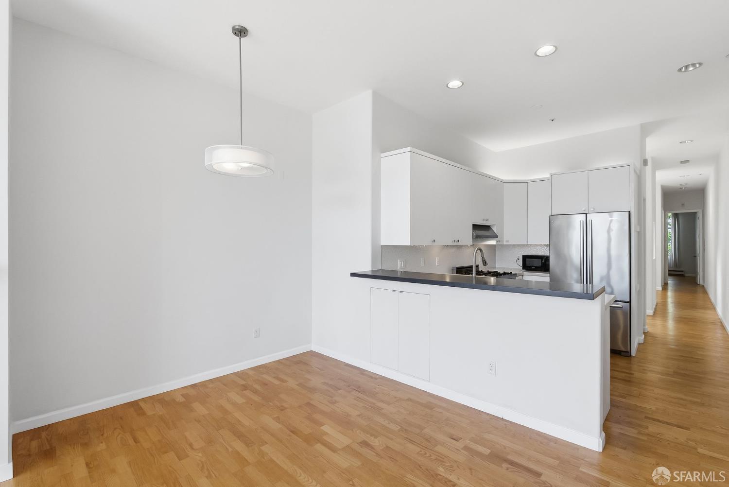 Photo #15: 426143684 Listing: Photo #15